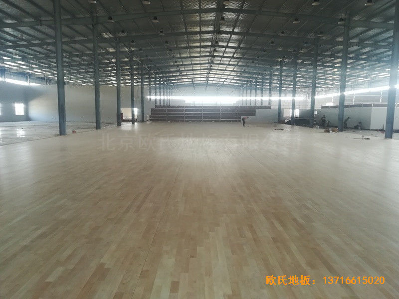 江西宜春袁州區籃球館體育地板施工案例0