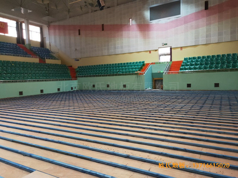 云南官渡區體育館運動木地板鋪裝案例1